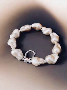 Baroque Irregular Faux Pearl Bracelet Magnetic Ball Clasp Safety Chain NWT